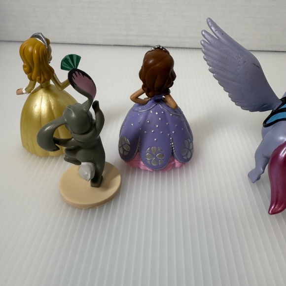 Disney Figures Sofia the First Lot of 4 PVC Figures Cake Toppers Amber/Clover - Picture 6 of 8